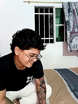 Snapshot of SHARLOTTE_MORGAN chatting on September 21, 2025, 2:17 am SHARLOTTE MORGAN online show from September 21, 2025, 2:17 am