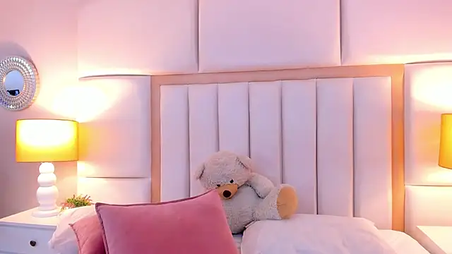 AmbarSantany online show from March 11, 2025, 11:58 pm