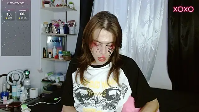 Snapshot of shun_sun chatting on February 13, 2025, 2:01 am shun sun online show from February 13, 2025, 2:01 am