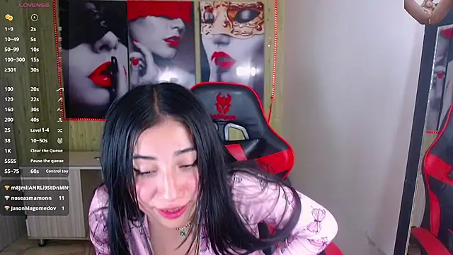  Emmaa Harper online show from January 18, 2025, 8:10 am