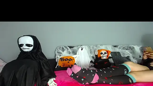 sasha-star11 online show from October 3, 2025, 12:47 am