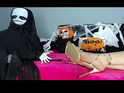 sasha-star11 online show from October 19, 2025, 9:45 am