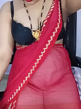 Sweetyi online show from June 3, 2026, 3:51 am