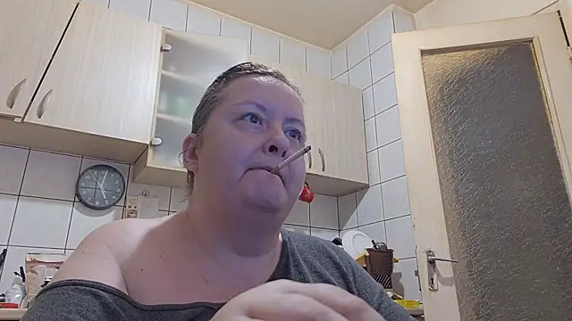 melissaBlessing online show from October 4, 2025, 2:02 am