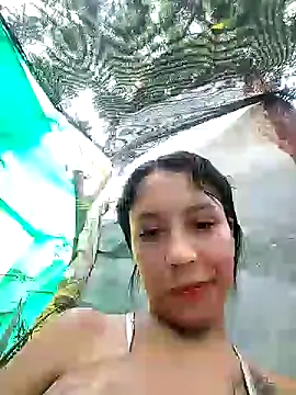 Young-Milkmaid online show from January 16, 2025, 8:46 pm