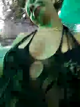 Young-Milkmaid online show from February 18, 2025, 8:14 pm