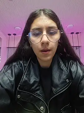 Lita Rogers online show from January 10, 2026, 2:01 pm