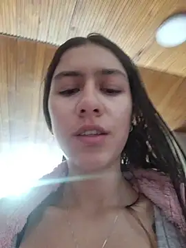 Lita Rogers online show from December 18, 2025, 1:48 pm