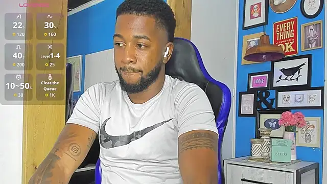 Snapshot of Drake_Nassir4 chatting on October 21, 2025, 8:52 pm Drake Nassir4 online show from October 21, 2025, 8:52 pm