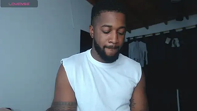 Snapshot of Drake_Nassir4 chatting on June 7, 2026, 5:45 am Drake Nassir4 online show from June 7, 2026, 5:45 am