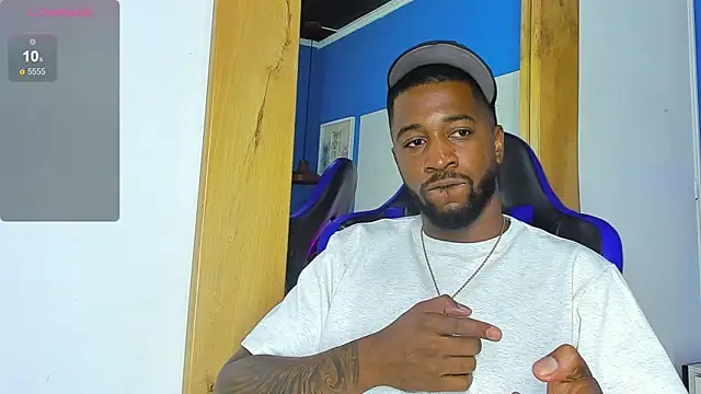 Snapshot of Drake_Nassir4 chatting on September 18, 2025, 9:18 pm Drake Nassir4 online show from September 18, 2025, 9:18 pm