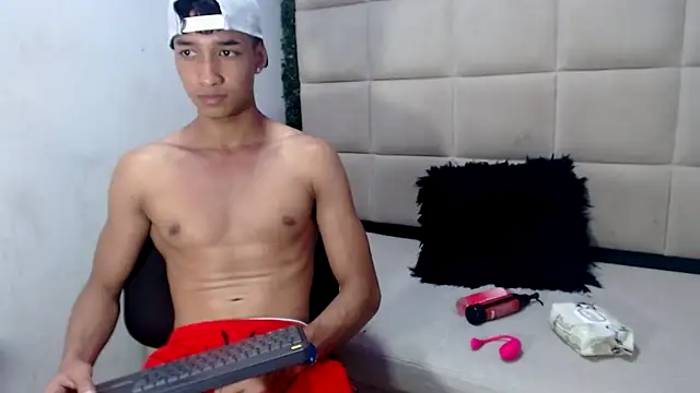 jose sexycumm online show from February 4, 2025, 8:17 pm