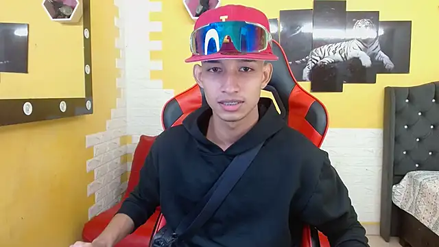 Snapshot of jose_sexycumm chatting on September 21, 2025, 6:46 pm jose sexycumm online show from September 21, 2025, 6:46 pm