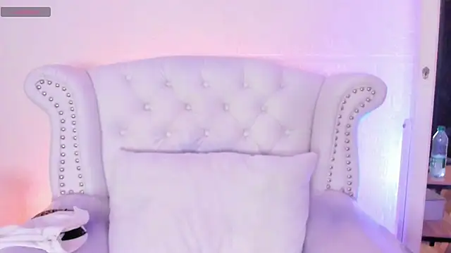 Snapshot of GabyPetit chatting on February 23, 2026, 7:58 pm GabyPetit online show from February 23, 2026, 7:58 pm