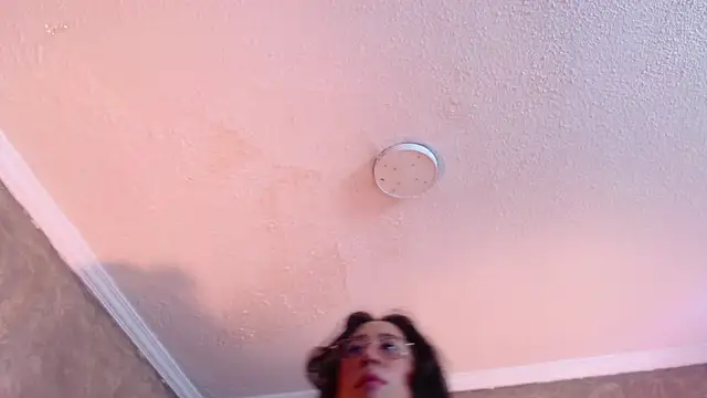 Snapshot of GabyPetit chatting on February 25, 2025, 11:04 pm GabyPetit online show from February 25, 2025, 11:04 pm