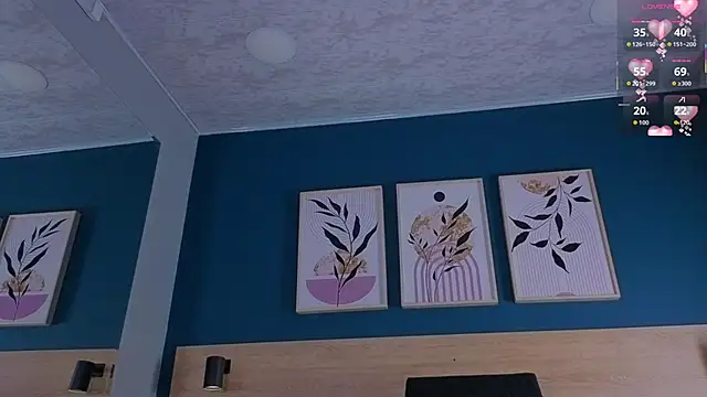 Snapshot of GabyPetit chatting on September 15, 2025, 8:09 pm GabyPetit online show from September 15, 2025, 8:09 pm