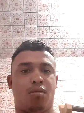 Snapshot of dariocraak chatting on November 7, 2025, 6:45 pm dariocraak online show from November 7, 2025, 6:45 pm