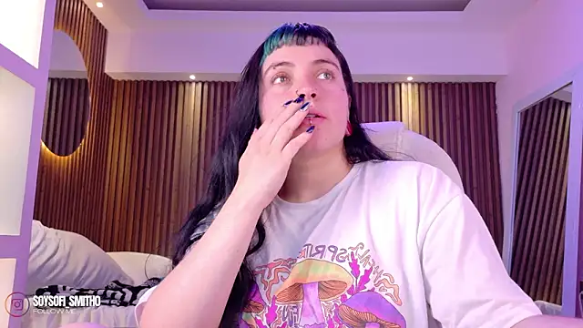 Lucy Smith2 online show from March 26, 2026, 4:00 am