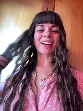 Snapshot of VioletaSubmissive chatting on September 10, 2025, 8:41 pm VioletaSubmissive online show from September 10, 2025, 8:41 pm