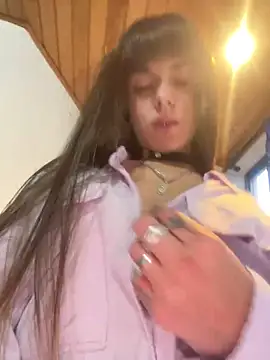 Snapshot of VioletaSubmissive chatting on March 1, 2025, 10:42 pm VioletaSubmissive online show from March 1, 2025, 10:42 pm