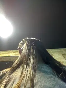 Snapshot of VioletaSubmissive chatting on March 20, 2025, 10:51 pm VioletaSubmissive online show from March 20, 2025, 10:51 pm