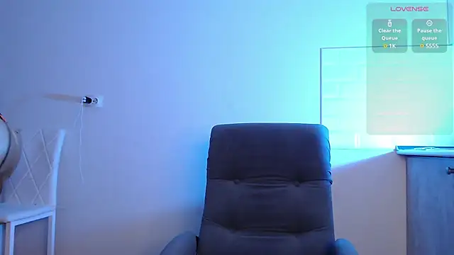 Snapshot of Eva_Hailey_ chatting on February 2, 2025, 4:59 am Eva Hailey  online show from February 2, 2025, 4:59 am