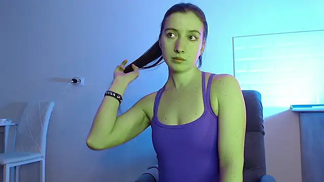 Snapshot of Eva_Hailey_ chatting on February 17, 2026, 2:31 am Eva Hailey online show from February 17, 2026, 2:31 am