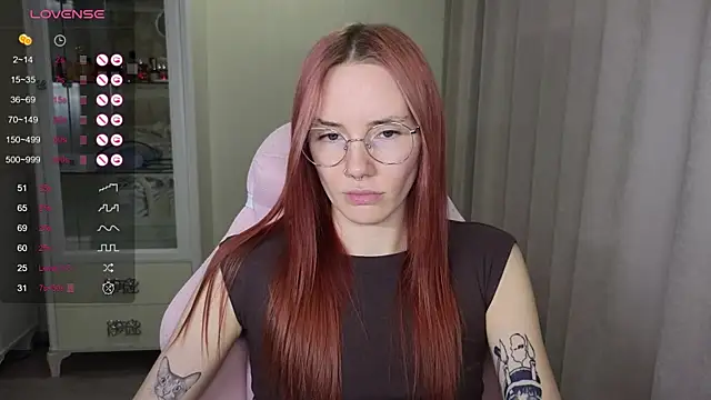 littlevildevil online show from November 6, 2025, 10:52 am