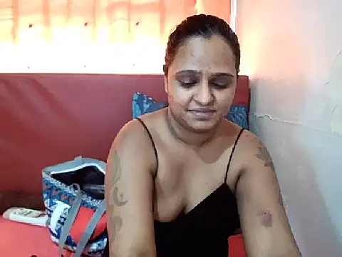 Snapshot of Indian_sunshine chatting on October 2, 2025, 5:55 am Indian sunshine online show from October 2, 2025, 5:55 am