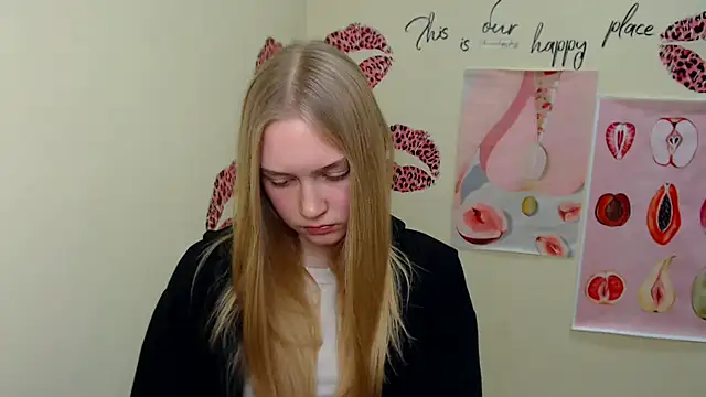 Snapshot of MademoiselleCl chatting on January 24, 2025, 4:49 pm MademoiselleCl online show from January 24, 2025, 4:49 pm