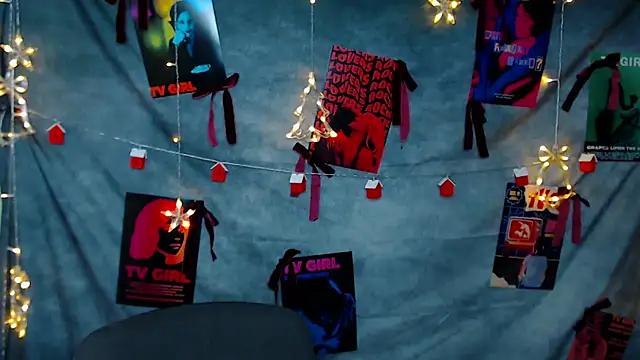 MademoiselleCl online show from December 22, 2025, 7:25 pm