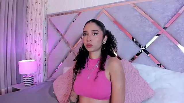 Snapshot of _lanna_jhonson_ chatting on February 10, 2025, 12:30 am lanna jhonson online show from February 10, 2025, 12:30 am