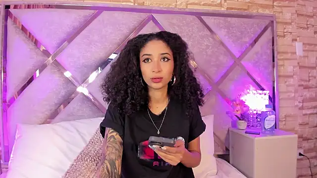 Snapshot of _lanna_jhonson_ chatting on September 14, 2025, 2:34 am lanna jhonson online show from September 14, 2025, 2:34 am