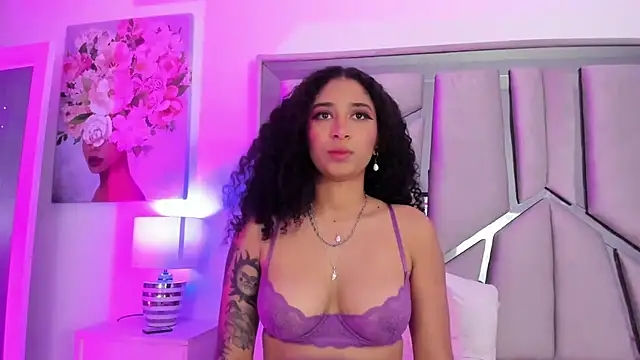 Snapshot of _lanna_jhonson_ chatting on February 17, 2025, 6:06 pm lanna jhonson online show from February 17, 2025, 6:06 pm
