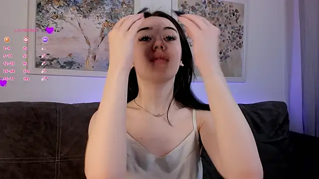 GillianDowdey online show from February 13, 2025, 1:29 am