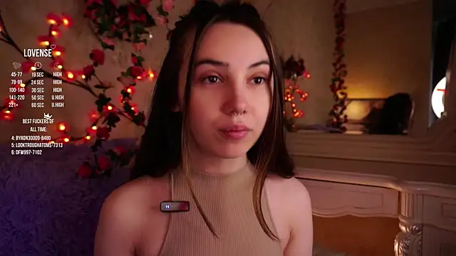 Snapshot of GillianDowdey chatting on October 31, 2025, 2:41 am GillianDowdey online show from October 31, 2025, 2:41 am