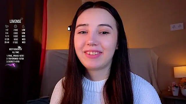 Snapshot of GillianDowdey chatting on October 7, 2025, 3:07 am GillianDowdey online show from October 7, 2025, 3:07 am