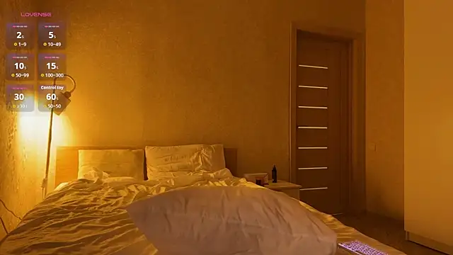 julya flowerss online show from March 10, 2026, 6:23 pm