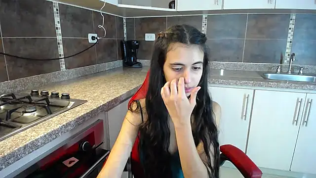 Snapshot of anna_alvarez chatting on February 18, 2025, 4:47 pm anna alvarez online show from February 18, 2025, 4:47 pm