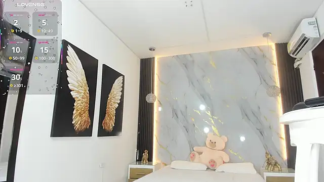 Snapshot of estephany_doll chatting on October 19, 2025, 2:09 pm estephany doll online show from October 19, 2025, 2:09 pm