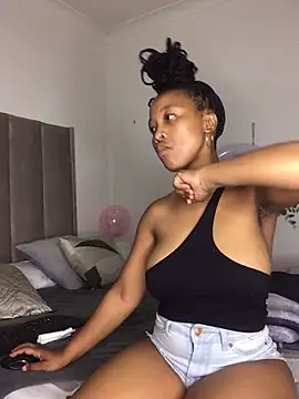 Snapshot of SZA_Doja chatting on January 9, 2025, 10:09 pm SZA Doja online show from January 9, 2025, 10:09 pm