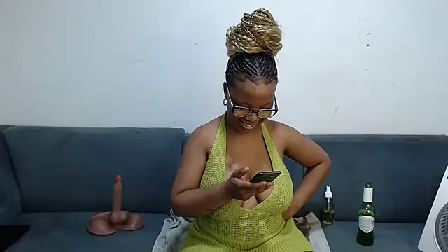 SZA Doja online show from February 11, 2026, 7:25 pm