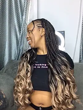 Snapshot of SZA_Doja chatting on September 24, 2025, 9:32 pm SZA Doja online show from September 24, 2025, 9:32 pm