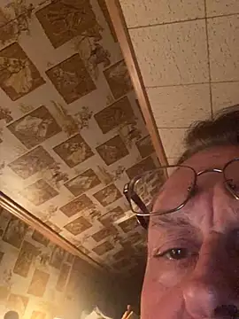 Tonybaloney1972 online show from December 5, 2024, 2:15 am