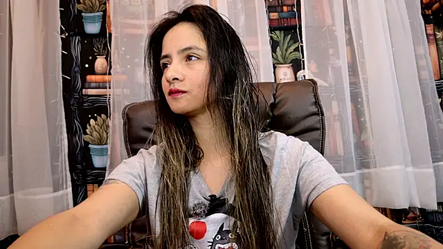 julietta   jackson online show from May 16, 2026, 9:03 pm