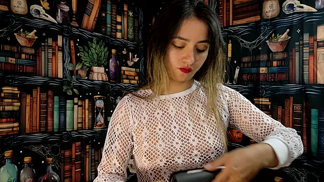 julietta   jackson online show from November 12, 2025, 8:34 pm