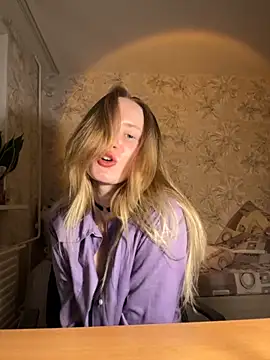 Snapshot of saint_cat25 chatting on October 25, 2025, 7:14 pm saint cat25 online show from October 25, 2025, 7:14 pm