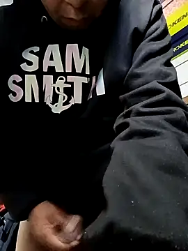 rayhot69 online show from December 30, 2024, 4:07 pm