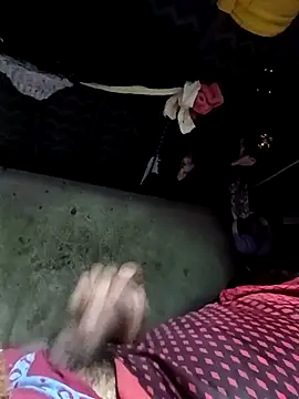 rayhot69 online show from February 19, 2025, 4:22 pm