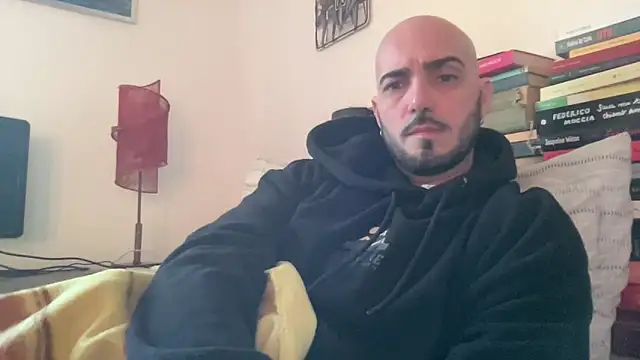 alessandromori91 online show from March 8, 2026, 4:43 pm